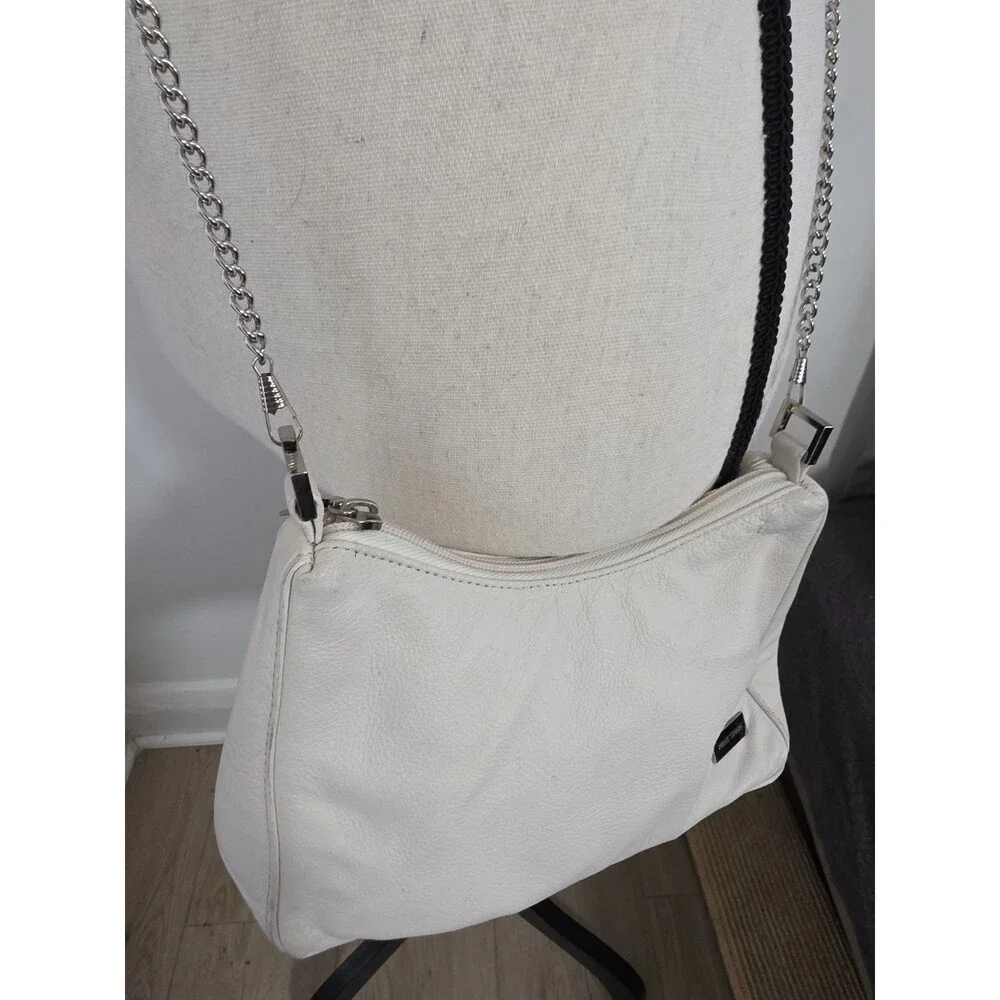 Vintage Wilson White Leather Pelle Studio Small Crossbody Shoulder Bag Chain GuC